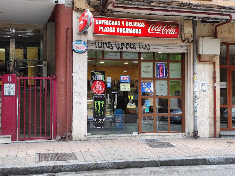 Caprichos Y Delicias