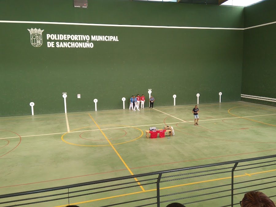 Piscina Municipal de Sanchonuño