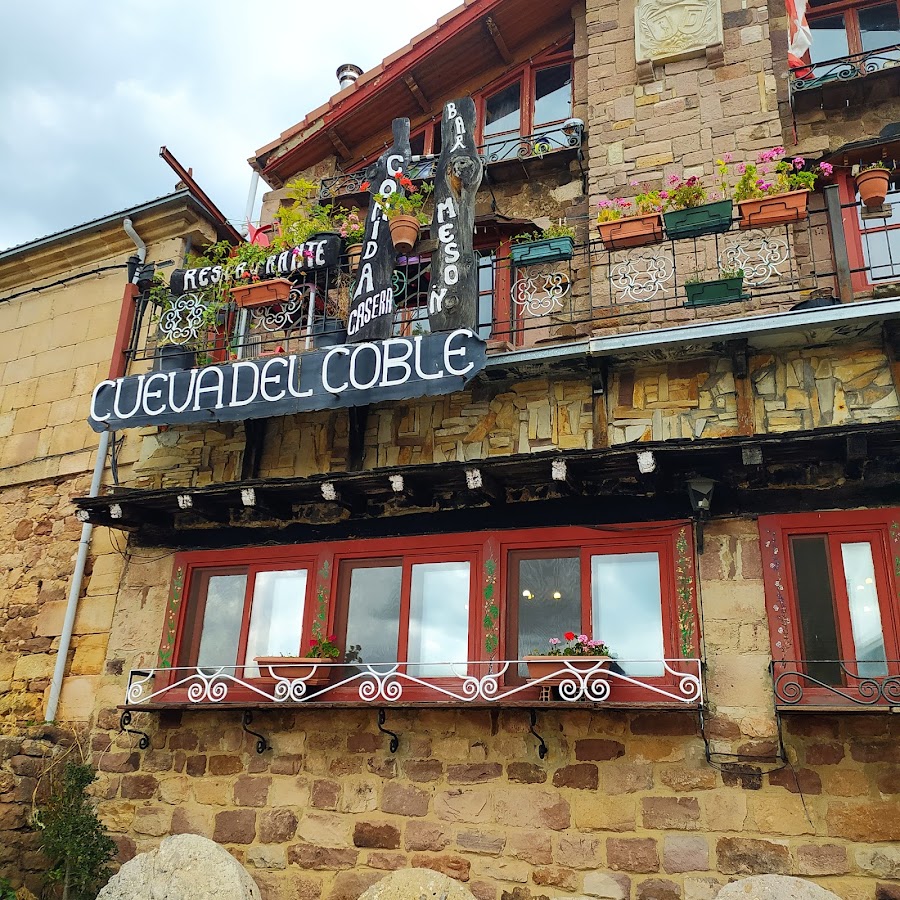 Restaurante Cueva Del Coble