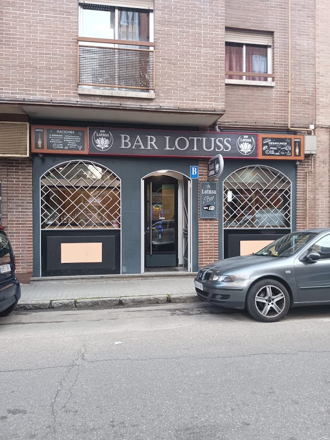 Bar Lotuss