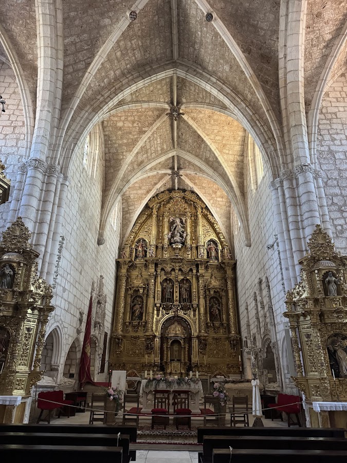 Ex-Colegiata de San Cosme y San Damián