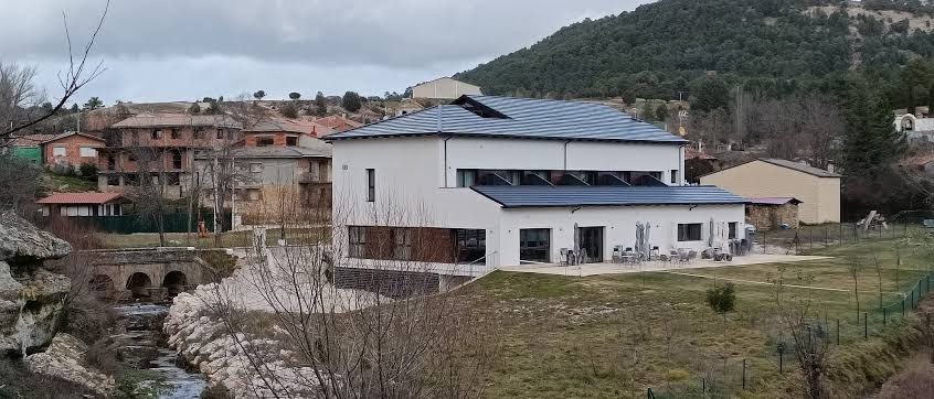 Hotel - Restaurante con encanto Starlight El Cielo de Muriel Astroturismo y naturaleza