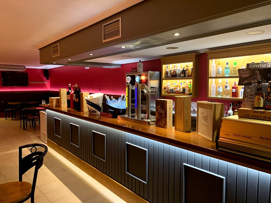 Mesón Los Tres Olmos