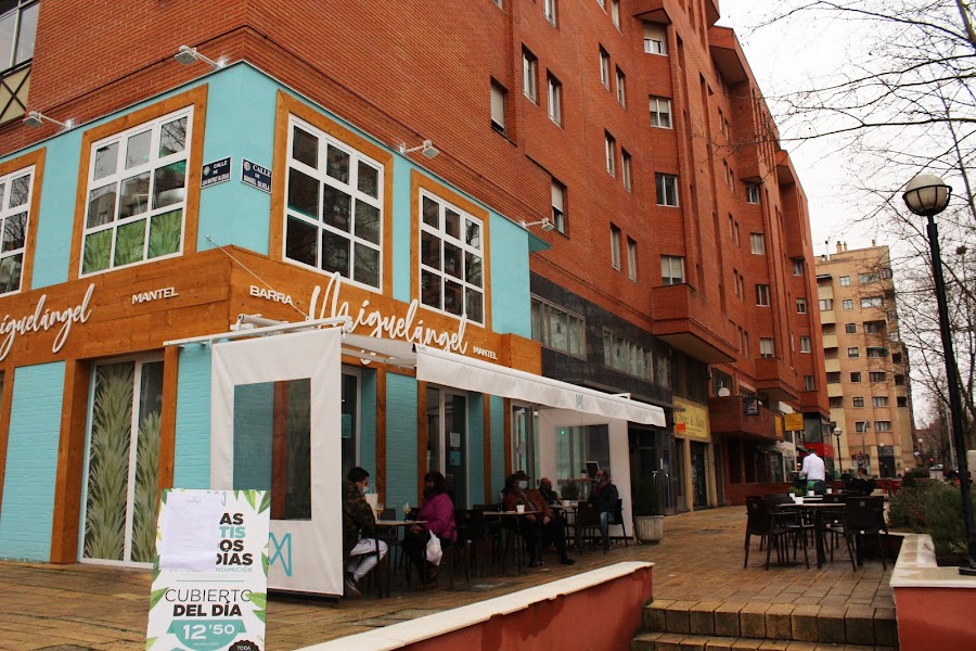 Miguelángel Barra y Mantel