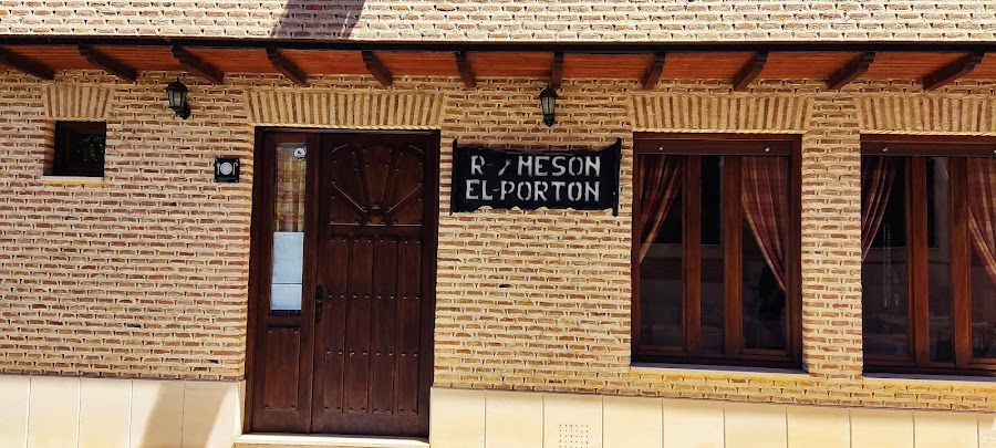 Restaurante El Portón